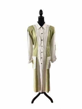Donna Vinci Ivory and Green Linen Jacket and Top w/Flaps and Nail Heads Size 16